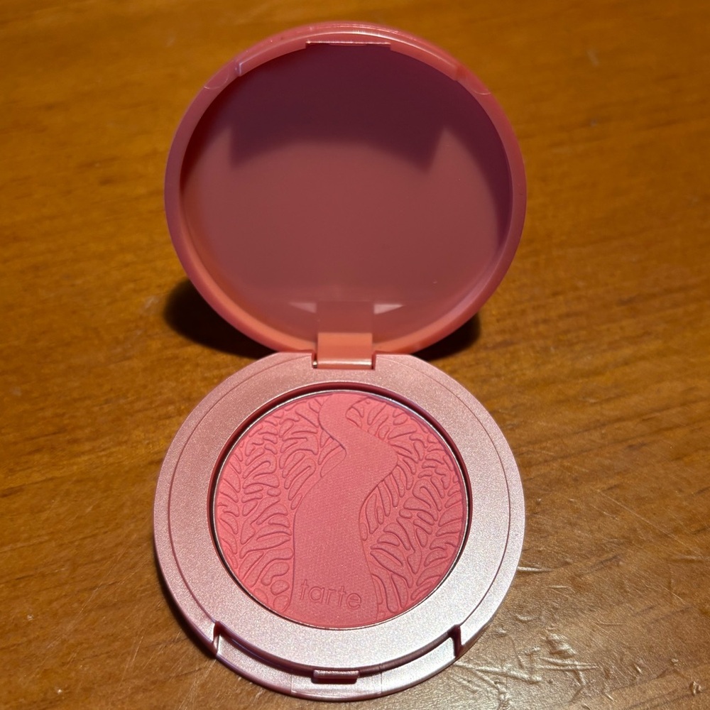 Tarte Amazonian Clay 12-Hour Blush Charmed - Picture 5 of 14